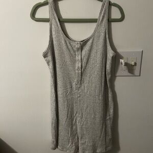 Old navy Gray knit Henley romper